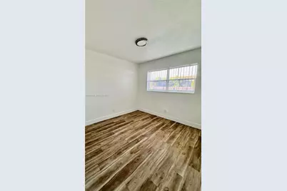 609 NW 2nd Ave #1, Hallandale Beach, FL 33009 - Photo 14