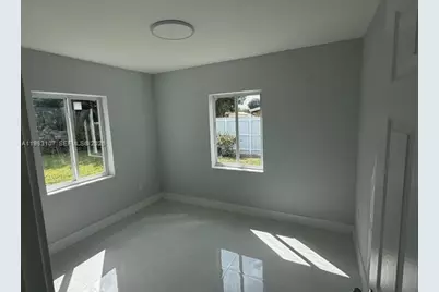 16441 NW 18th Ave, Miami Gardens, FL 33054 - Photo 8