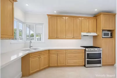 550 NE 173rd St, North Miami Beach, FL 33162 - Photo 14