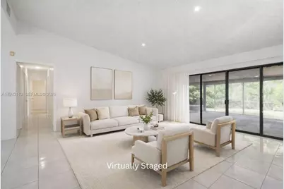 550 NE 173rd St, North Miami Beach, FL 33162 - Photo 4