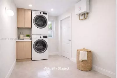 550 NE 173rd St, North Miami Beach, FL 33162 - Photo 26