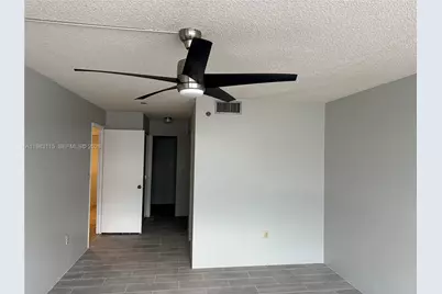 1100 Saint Charles Pl #215, Pembroke Pines, FL 33026 - Photo 12