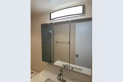 1100 Saint Charles Pl #215, Pembroke Pines, FL 33026 - Photo 18