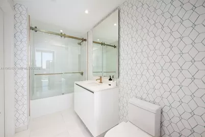 2678 Tigertail Ave #1705, Miami, FL 33133 - Photo 32