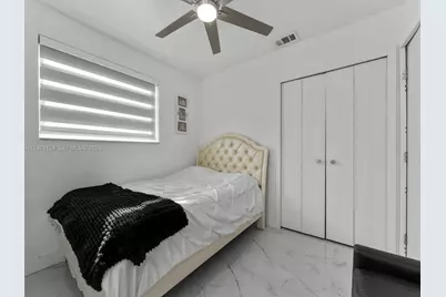 120 W 50th St, Hialeah, FL 33012 - Photo 22