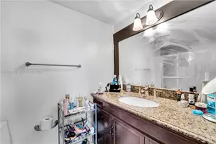 919 Hillcrest Dr, Hollywood, FL 33021 - Photo 14