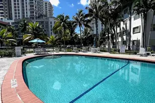 8107 SW 72nd Ave, Miami, FL 33143 - Photo 2