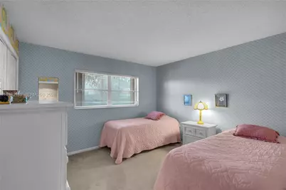 16623 Waters Edge Dr, Weston, FL 33326 - Photo 22