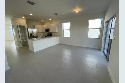 16283 SW 292nd St, Homestead, FL 33033 - Photo 4