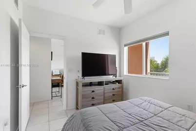 7765 Yardley Dr #313, Tamarac, FL 33321 - Photo 14