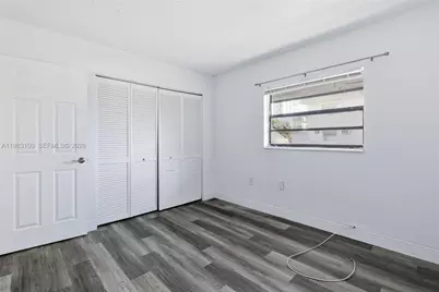 1542 NW 35th St, Miami, FL 33142 - Photo 14
