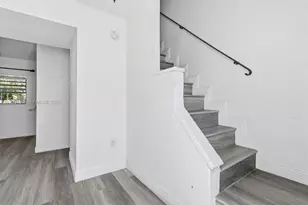 1542 NW 35th St, Miami, FL 33142 - Photo 4