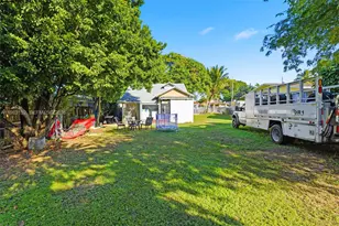 2142 NW 33rd St, Miami, FL 33142 - Photo 4