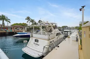 2000 NE 135th St, North Miami, FL 33181 - Photo 32