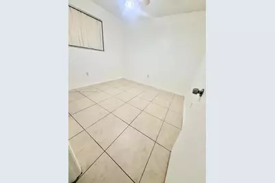 1340 W 41st St #205, Hialeah, FL 33012 - Photo 12