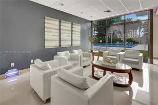 20100 W Country Club Dr, Aventura, FL 33180 - Photo 6