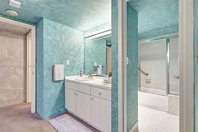 20100 W Country Club Dr #405, Aventura, FL 33180 - Photo 16