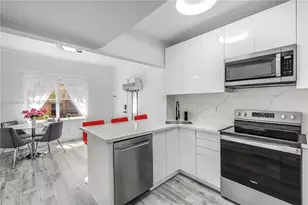 750 Pennsylvania Ave, Miami Beach, FL 33139 - Photo 8