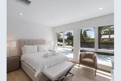 301 88th St, Surfside, FL 33154 - Photo 38