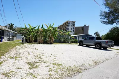 742 Granada St #A, Fort Pierce, FL 34949 - Photo 10
