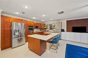 2721 Montevideo Ave, Cooper City, FL 33026 - Photo 6