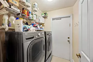 2721 Montevideo Ave, Cooper City, FL 33026 - Photo 12