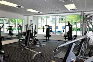 1750 N Bayshore Dr, Miami, FL 33132 - Photo 12