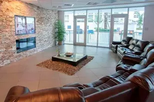 1750 N Bayshore Dr, Miami, FL 33132 - Photo 14