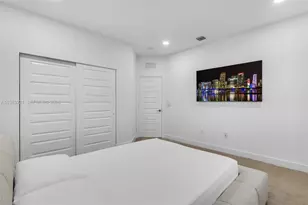 15540 NW 88th Ave, Miami Lakes, FL 33018 - Photo 28