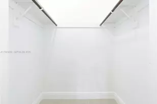 8704 NW 35th St, Coral Springs, FL 33065 - Photo 14