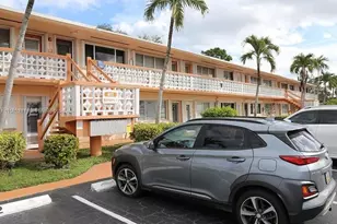 815 SW 10th Terrace, Hallandale Beach, FL 33009 - Photo 10