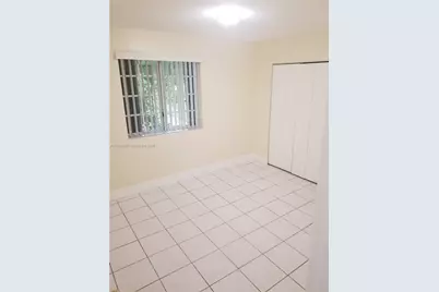 170 NE 142nd St #3, Miami, FL 33161 - Photo 2