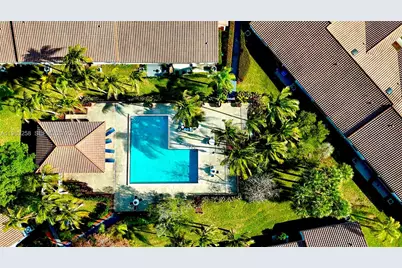 21204 Harbor Way #122-12, Aventura, FL 33180 - Photo 38