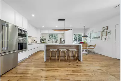 10610 NE 11th Ave, Miami Shores, FL 33138 - Photo 8