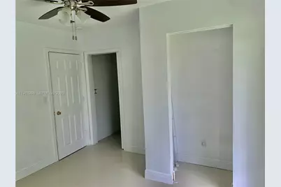9798 SW 158th St, Miami, FL 33157 - Photo 18