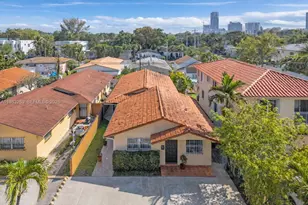 3572 SW 25th St, Miami, FL 33133 - Photo 16