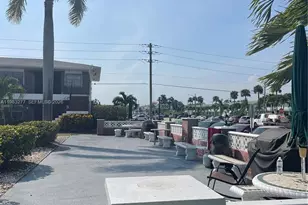 1050 Atlantic Shores Blvd, Hallandale Beach, FL 33009 - Photo 34