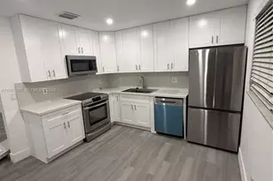 1736 N 16th Ct, Hollywood, FL 33020 - Photo 1