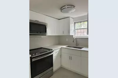 2908 NW 14 Ct #1, Miami, FL 33142 - Photo 6