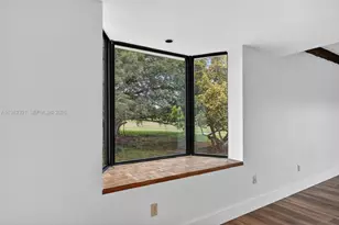 6190 SW 90th Ct, Miami, FL 33173 - Photo 14