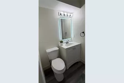 3786 San Simeon Cir #3786, Weston, FL 33331 - Photo 8