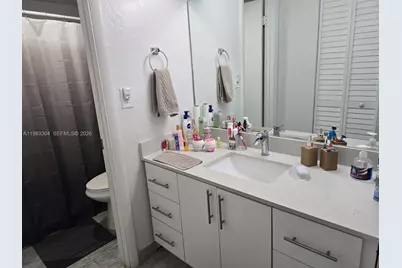 13715 Kendale Lakes Cir #A-308, Miami, FL 33183 - Photo 12