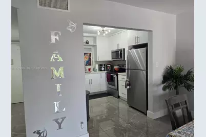 13715 Kendale Lakes Cir #A-308, Miami, FL 33183 - Photo 4