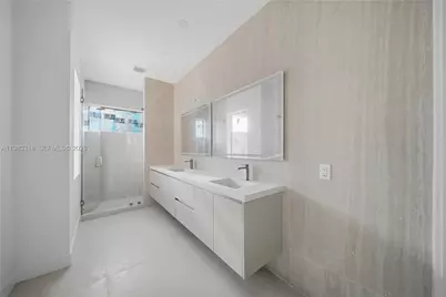 11 SE 12th Ave, Fort Lauderdale, FL 33301 - Photo 10