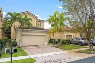 3760 NE 10th St, Homestead, FL 33033 - Photo 2