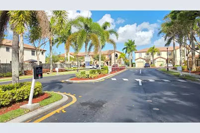 3777 SE 1st St, Homestead, FL 33033 - Photo 6