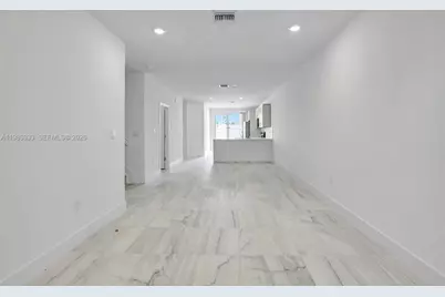 17149 SW 1st St #17149, Pembroke Pines, FL 33027 - Photo 6