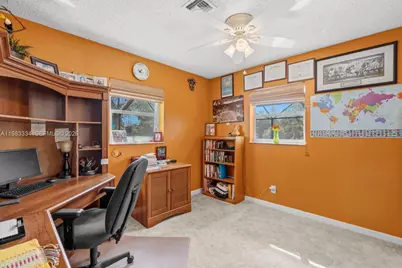 10930 SW 27th Ct, Davie, FL 33328 - Photo 12