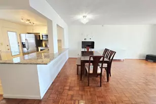 319 NE 14th Ave, Hallandale Beach, FL 33009 - Photo 14