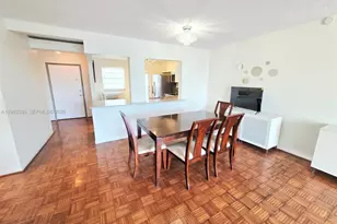 319 NE 14th Ave, Hallandale Beach, FL 33009 - Photo 16